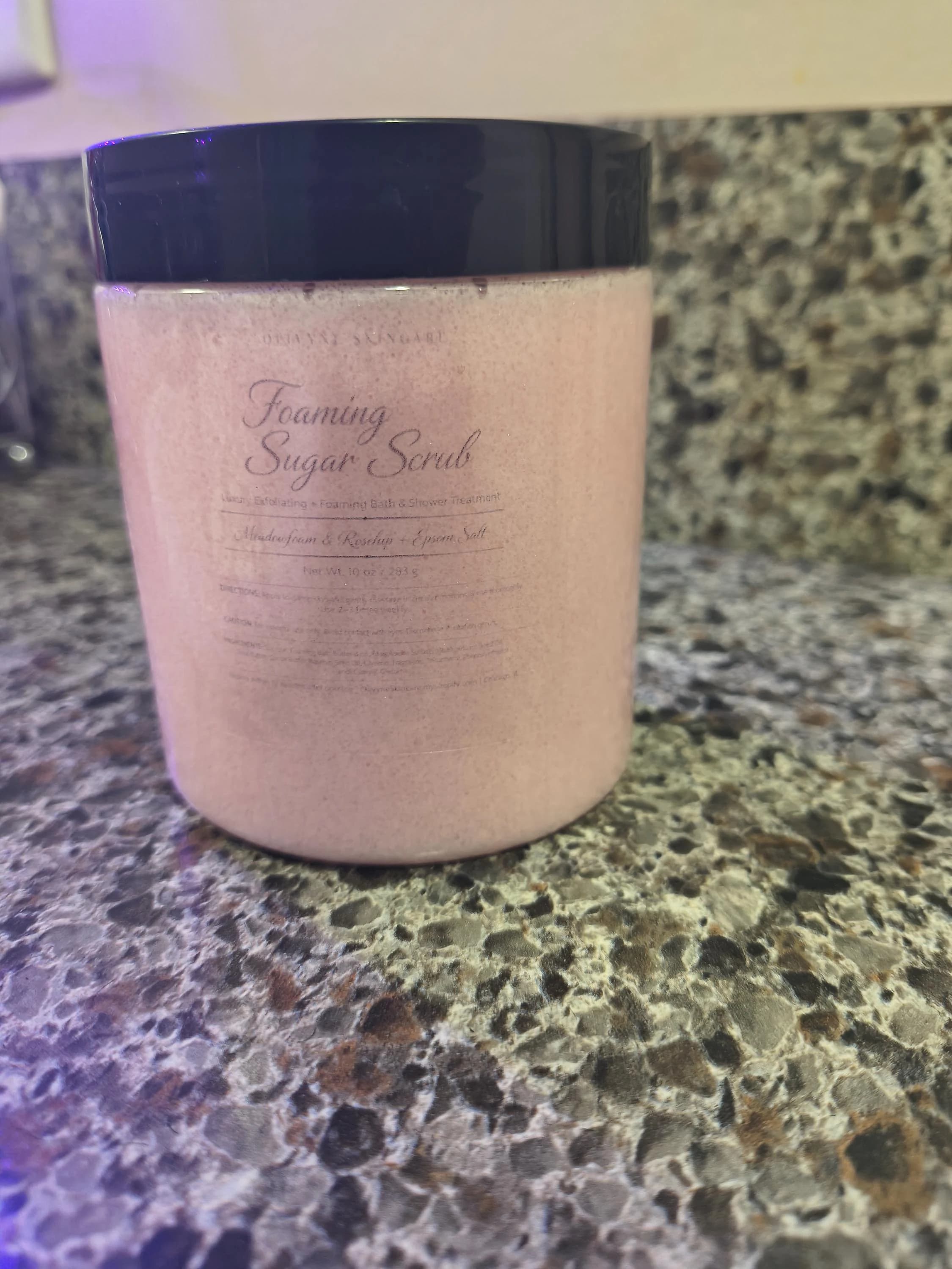 Bubblegum Rose Foaming Sugar Scrub view 2